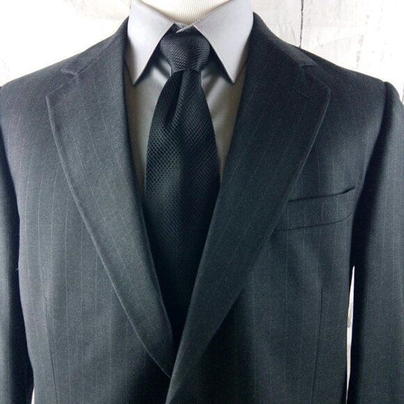 Bill Blass Studio 42R Super 100s 2 Button Charcoal Gray Striped 2pc Suit 37x31 - Picture 4 of 16